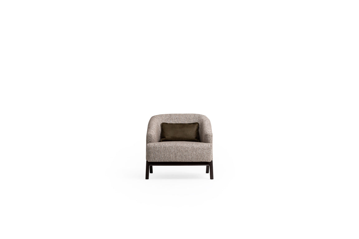 Alba upholstered armchair main