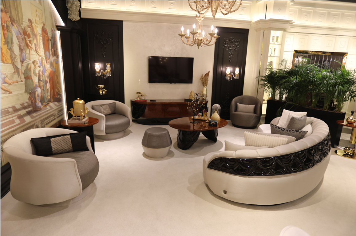 Toscana Sofa - A refined silhouette, made for contemporary living.
