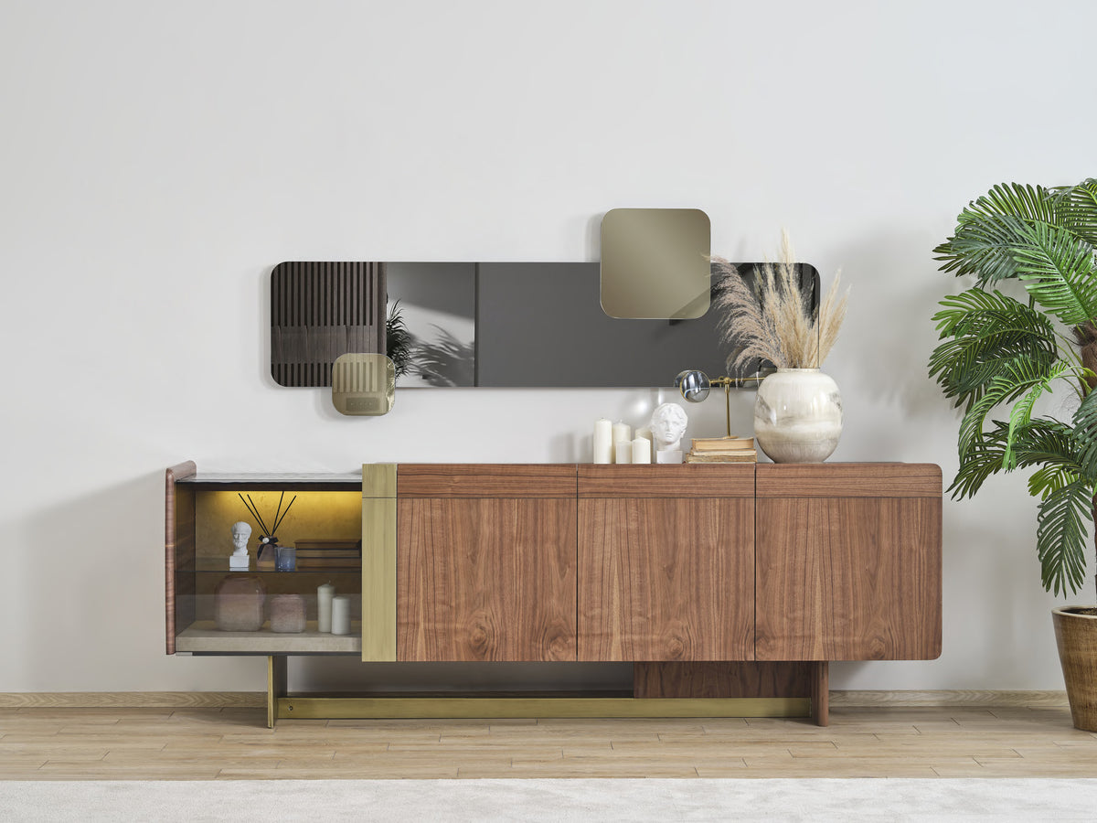 Siena sideboard and mirror detail