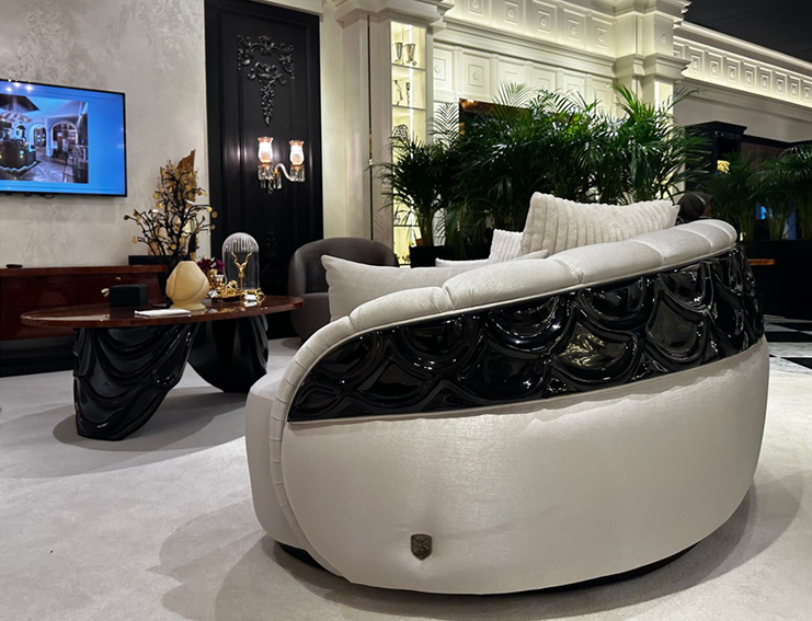 Toscana Sofa - A refined silhouette, made for contemporary living.